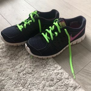 Womens Nike Runners
